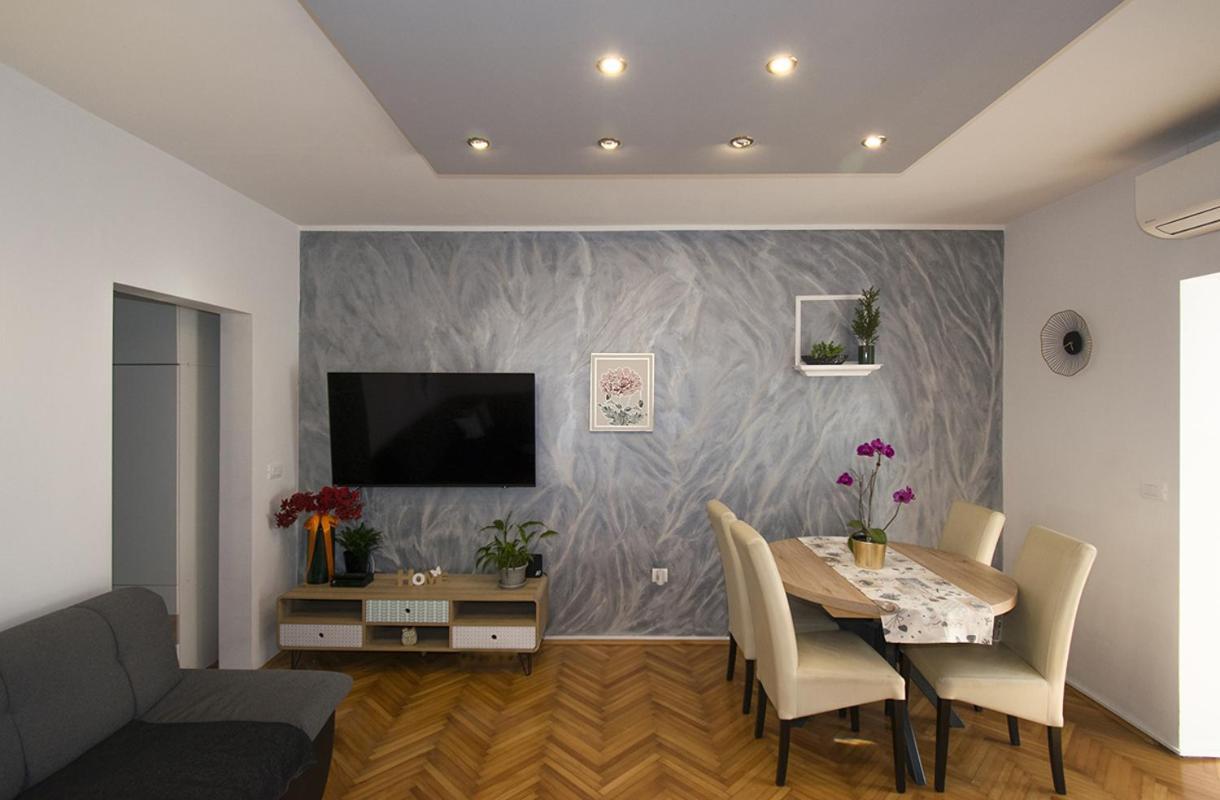 Apartment Edera, Near The Town In A Quiet Location 로비니 외부 사진