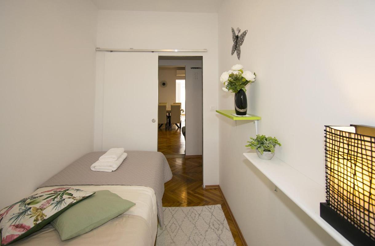 Apartment Edera, Near The Town In A Quiet Location 로비니 외부 사진